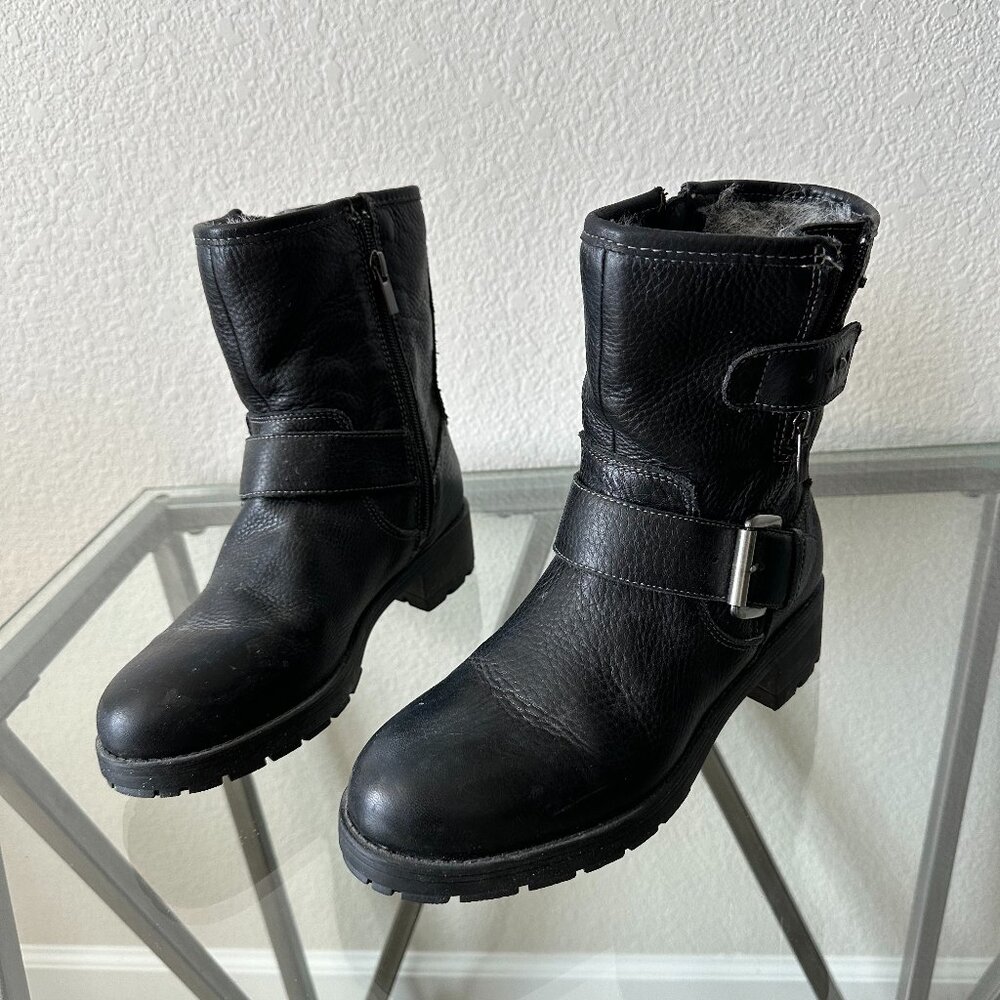 Clark Black Leather Ankle Boots-Size 8